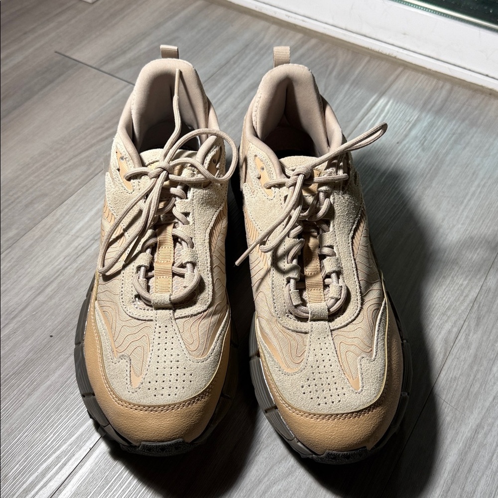 Reebok Zig Kinetica 2.5 Edge ‘Modern Beige Sahara’